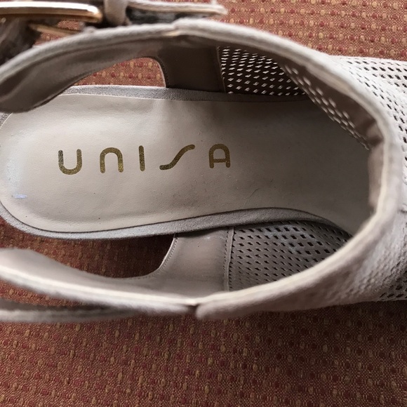 Women’s Unisa Peep-Toe Shoes - Size 10 - Picture 4 of 4